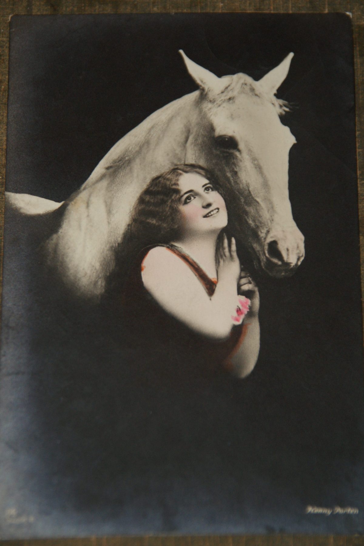 Geplündertes Fotoalbum